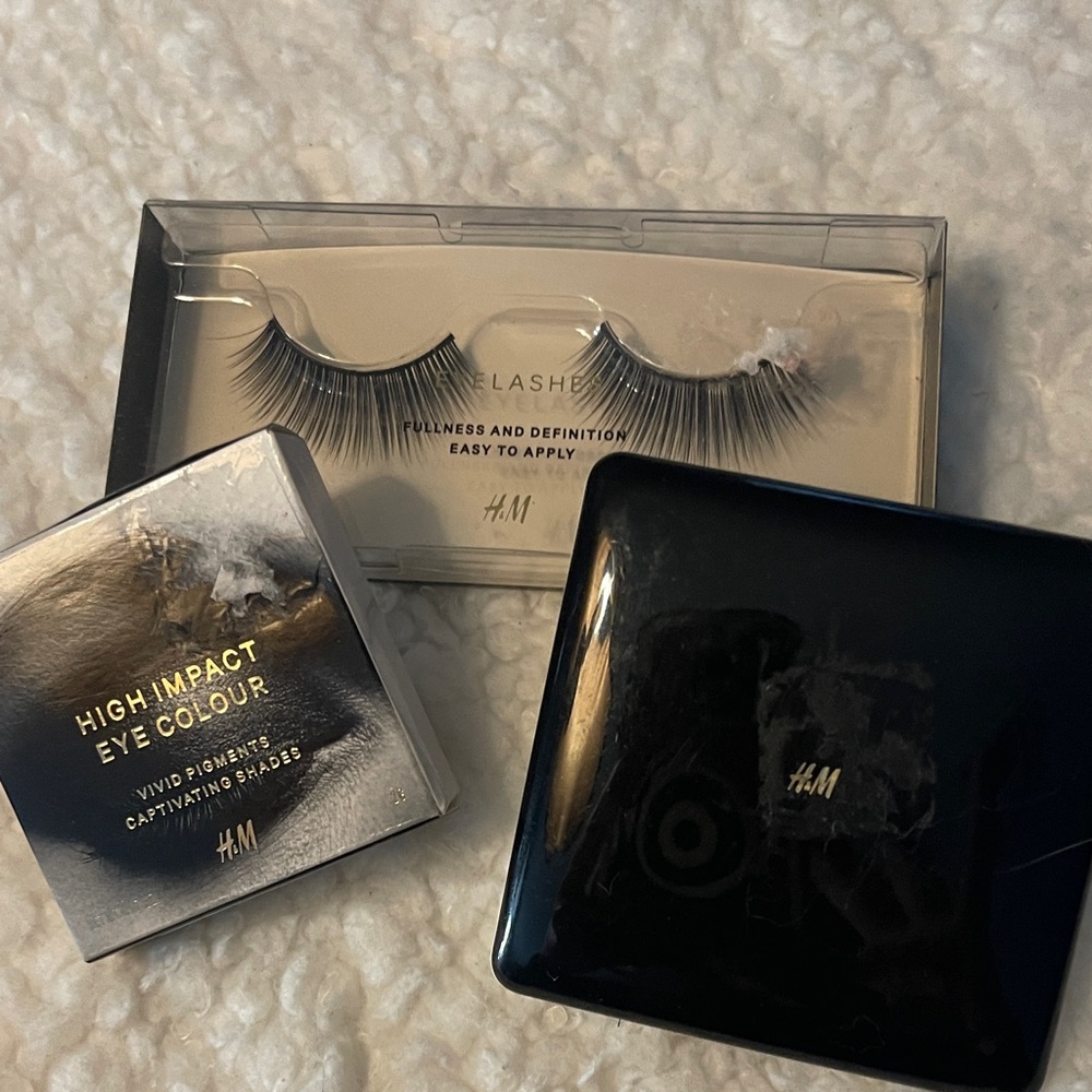 H&M Black and Gold Eye Makeup Collection